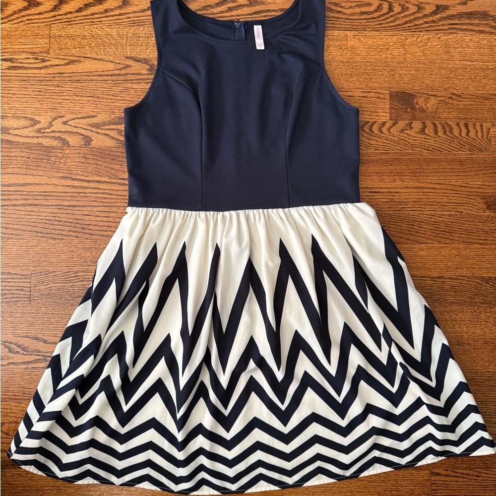Xhilaration Ivory and Navy Midi Dress
